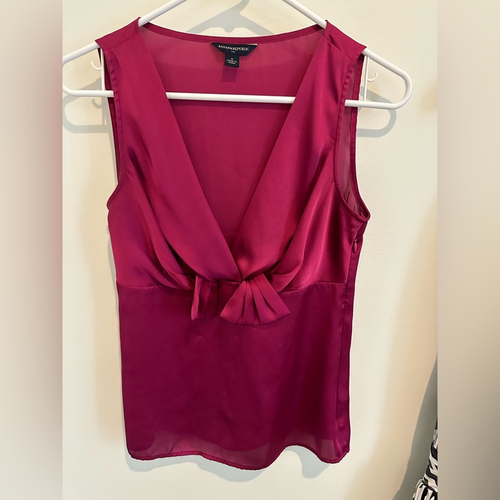Banana Republic silky top